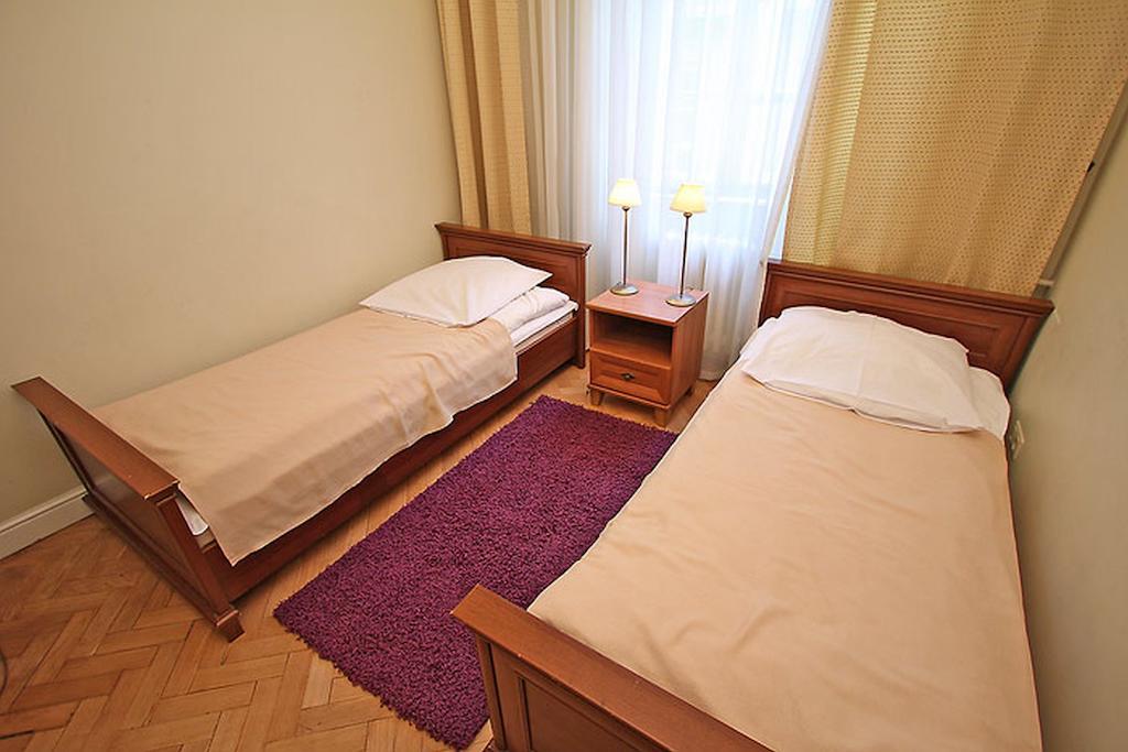 Capital Apartments - Centrum - Pokorna Varşova Oda fotoğraf