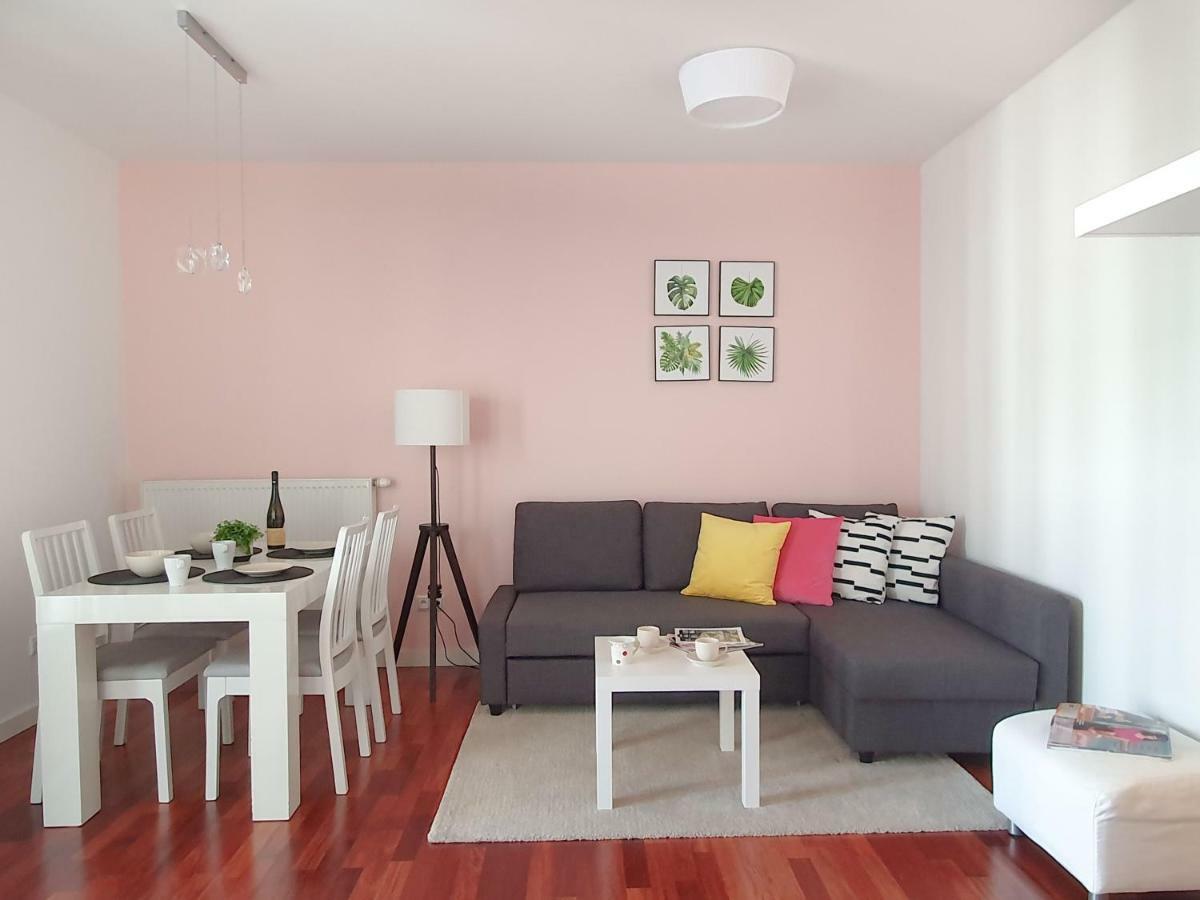 Capital Apartments - Centrum - Pokorna Varşova Dış mekan fotoğraf